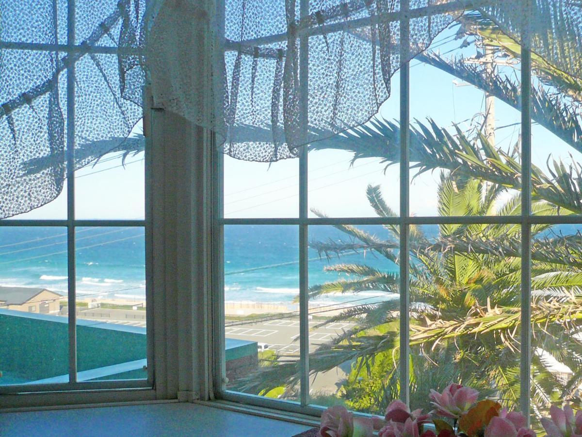 ペンション百万本のバラ "A Million Roses" Hotel Shimoda  Eksteriør billede