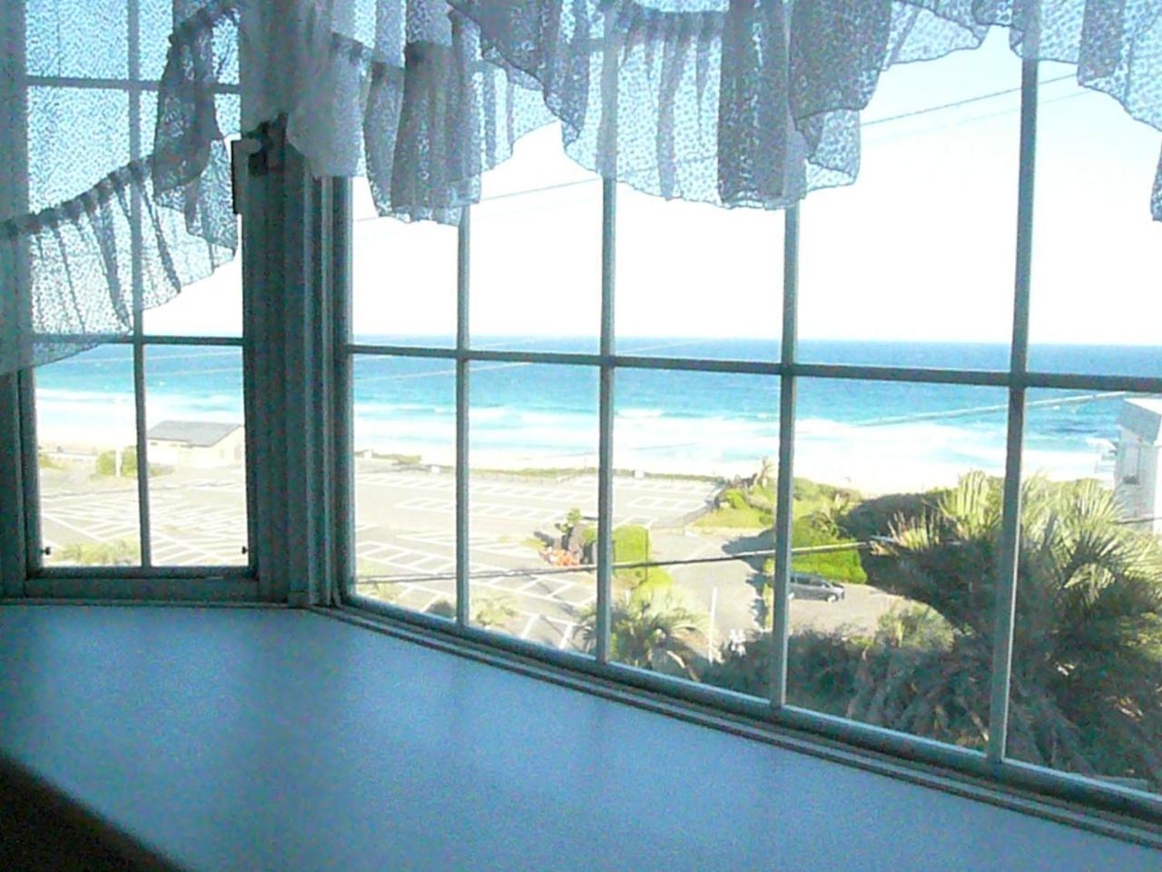 ペンション百万本のバラ "A Million Roses" Hotel Shimoda  Eksteriør billede