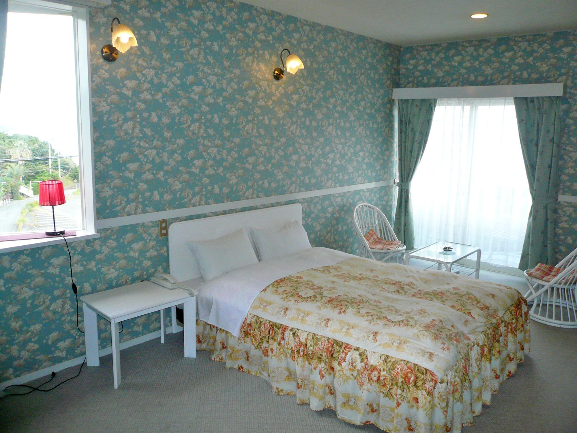 ペンション百万本のバラ "A Million Roses" Hotel Shimoda  Eksteriør billede