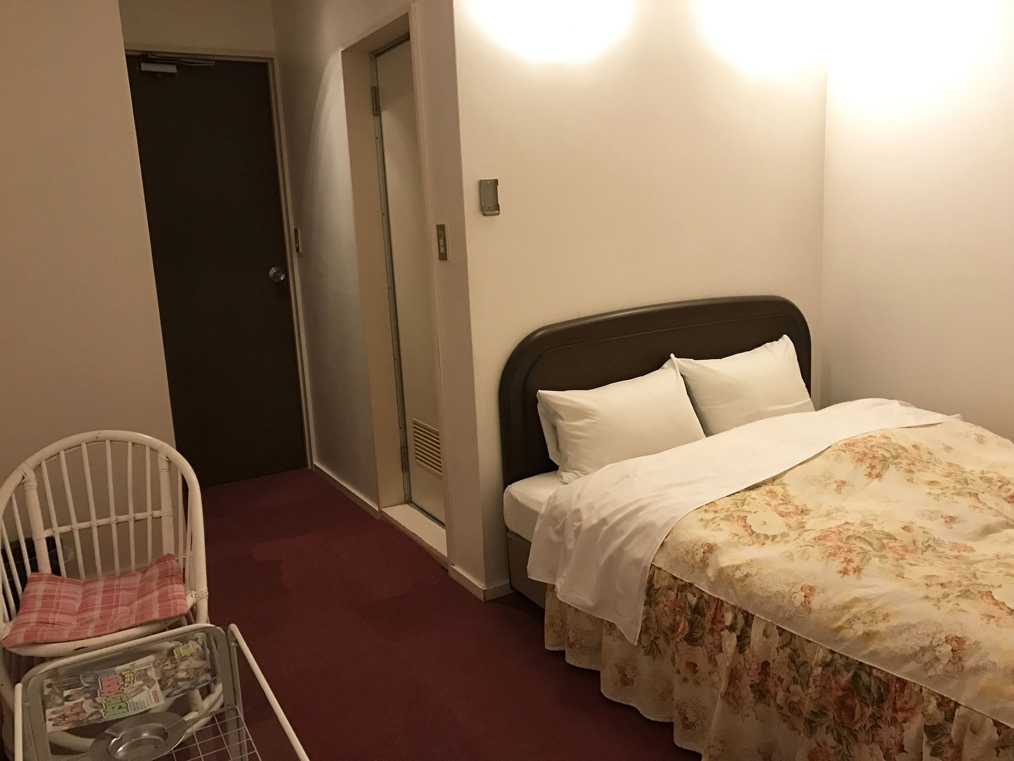 ペンション百万本のバラ "A Million Roses" Hotel Shimoda  Eksteriør billede