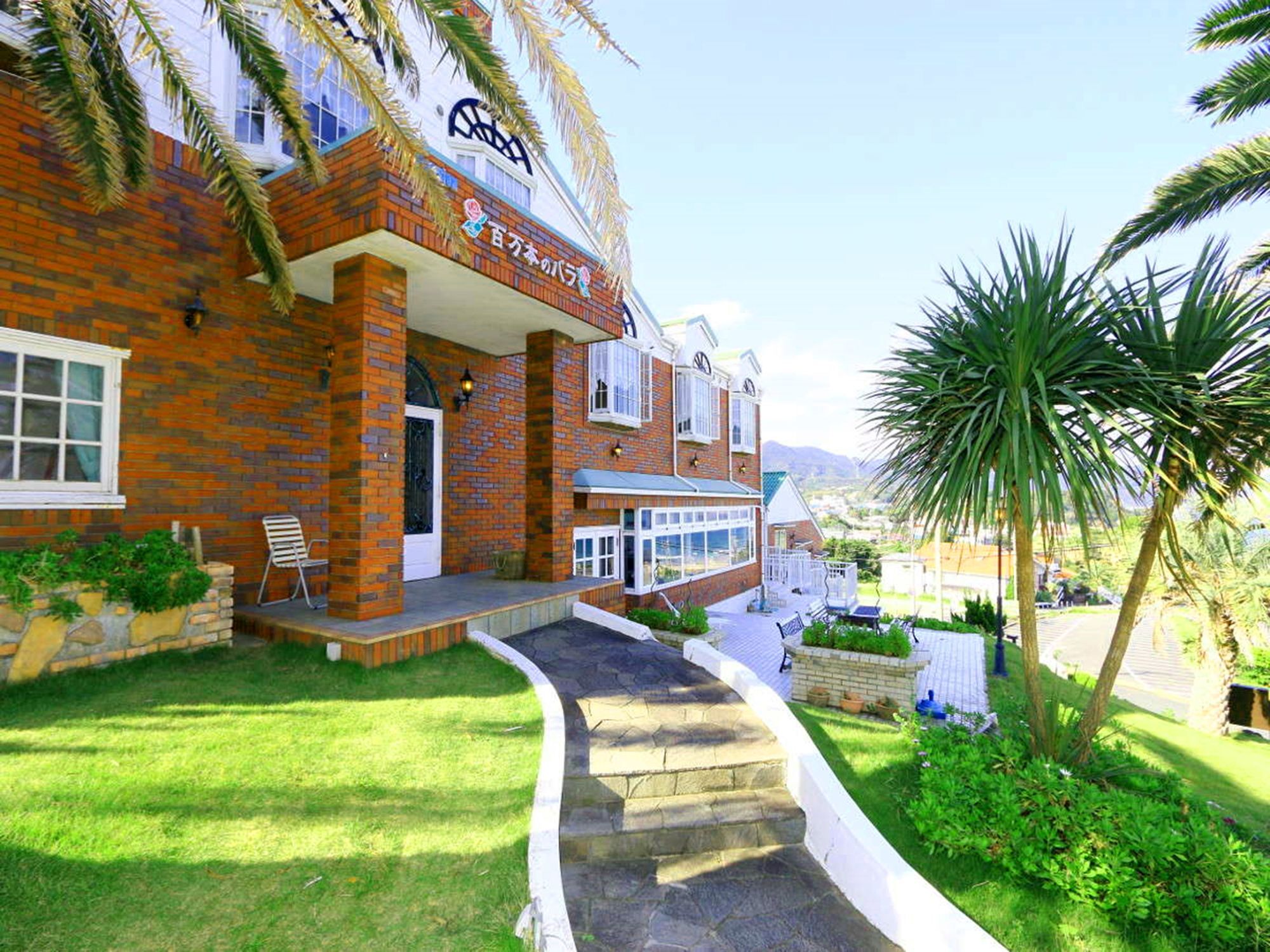 ペンション百万本のバラ "A Million Roses" Hotel Shimoda  Eksteriør billede